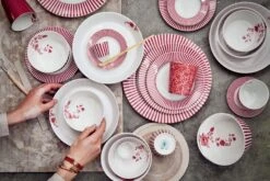 Royal Stripes Breakfast Plate Dark Pink 21cm -Pip studio 220608 pip haarlem2407 hr lr 7