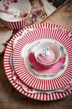 Royal Stripes Breakfast Plate Dark Pink 21cm -Pip studio 220608 pip haarlem2765 hr lr