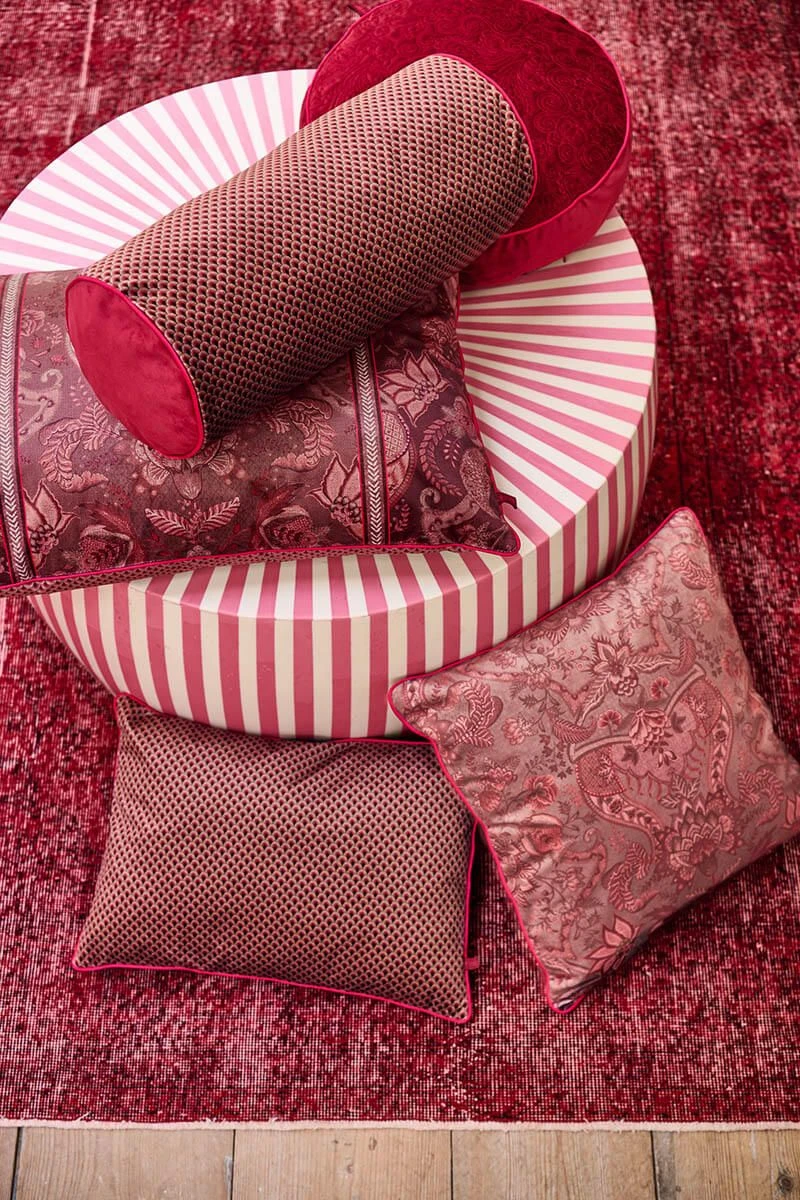 Bolster Suki Dark Pink 6 Bolster Suki Dark Pink - Image 4