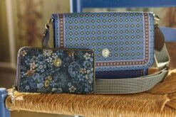 Wallet Tutti I Fiori Blue 8 Wallet Tutti I Fiori Blue -Pip studio 51.273.349 50 lr