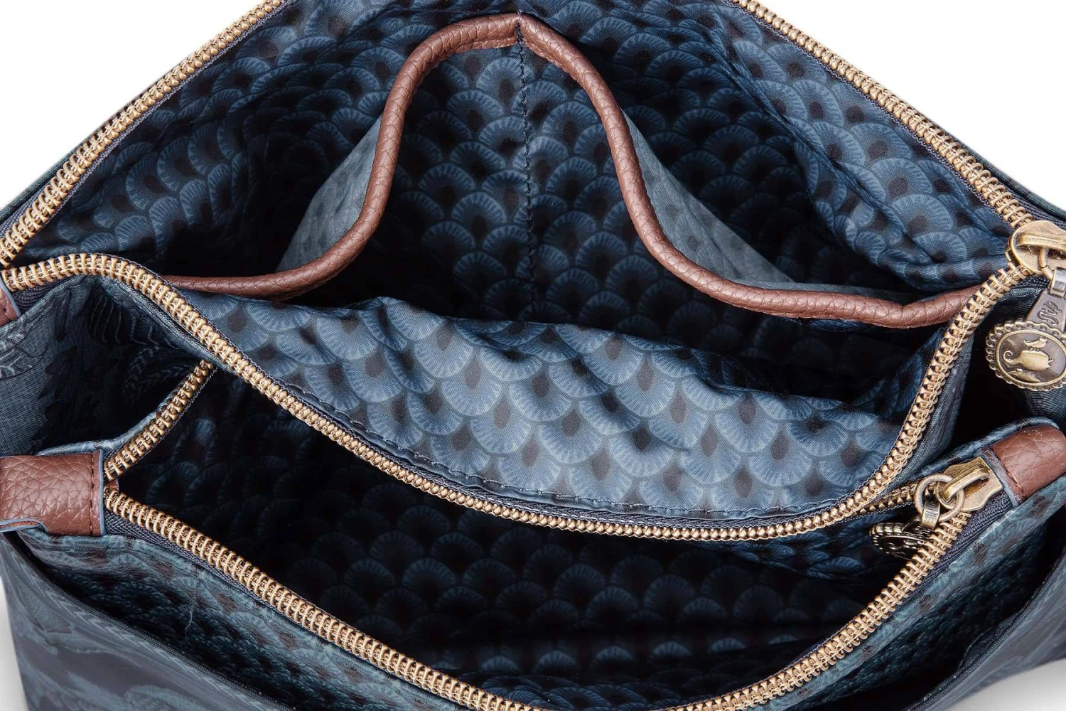 Cosmetic Bag Combi Kyoto Festival Blue 5 Cosmetic Bag Combi Kyoto Festival Blue - Image 3