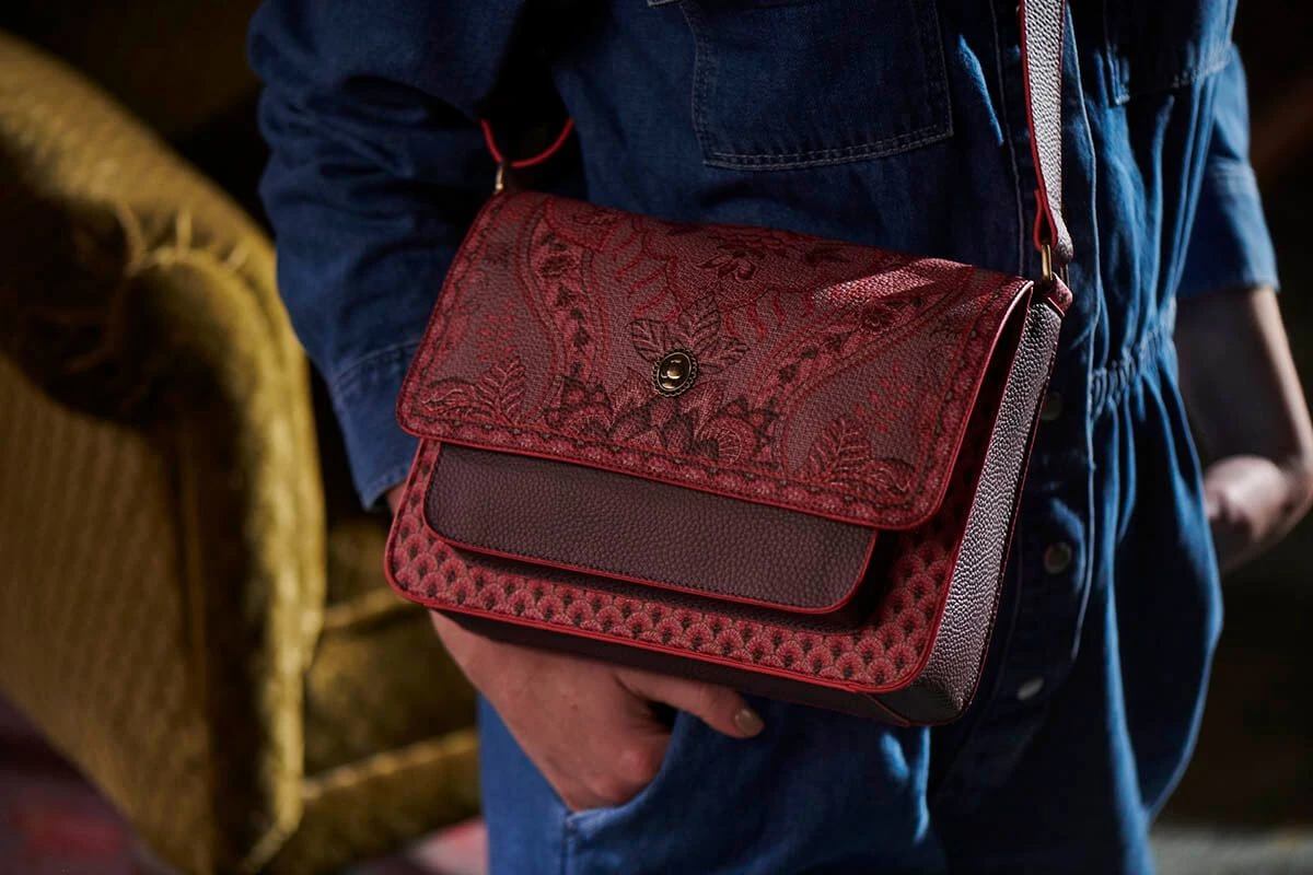 Cross Body Kyoto Festival Dark Pink 7 Cross Body Kyoto Festival Dark Pink - Image 5