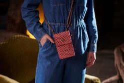 Phone Bag Suki Pink 14 Phone Bag Suki Pink -Pip studio anne timmer pip fw roos 34153 800x1200