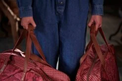 Weekend Bag Large Kyoto Festival Dark Pink 18 Weekend Bag Large Kyoto Festival Dark Pink -Pip studio anne timmer pip fw roos 34226 800x1200