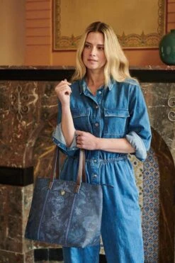 Shopper Medium Kyoto Festival Blue -Pip studio at pip studio dag3 diemen 81335