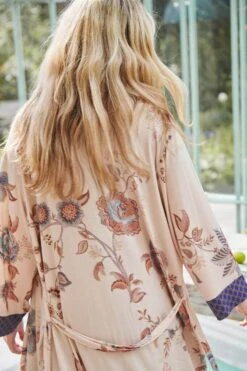 Kimono Cece Fiore White 20 Kimono Cece Fiore White -Pip studio at pip studio ss23 dag02 2238