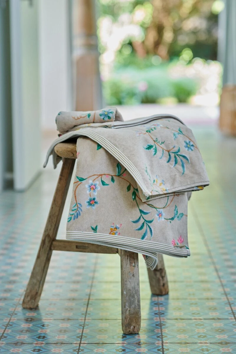 Front Page -Pip studio bath textile les fleurs khaki flowers pip studio 1 1