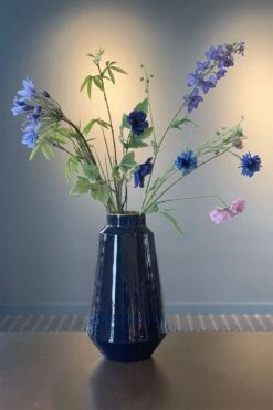 Metal Vase Blue 36 Cm -Pip studio boeket4 5