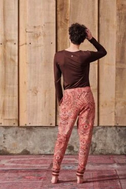 Top Long Sleeve Solid Terra Red -Pip studio fw22 hw mixandmatch 48 kopi ren kopie