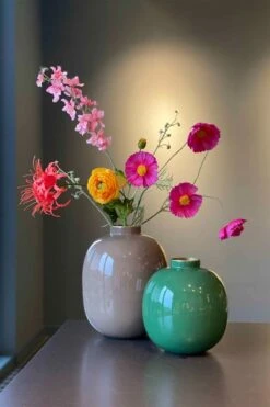 Metal Vase Khaki 32cm -Pip studio img 4640 1