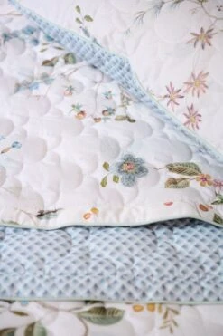 Quilt Kawai Flower White -Pip studio kawai flower quilt white 40 detail lr 1