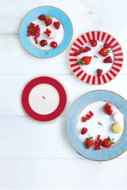 Love Birds Dinner Plate Blue/Khaki 26,5 Cm -Pip studio love birds in roze en rood d5k1218 bewerkt 1