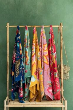 Beach Towel Pip Flowers Yellow 7 Beach Towel Pip Flowers Yellow -Pip studio pip flower sfeer 00 mood 4