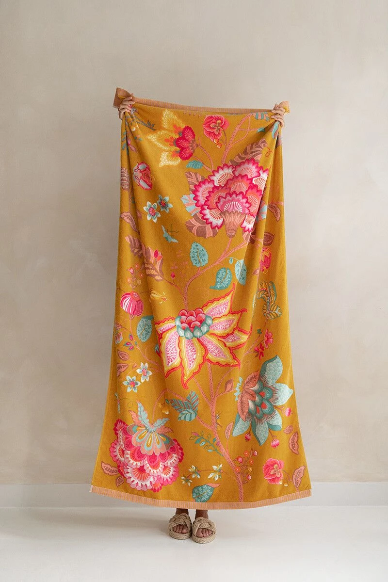 Beach Towel Pip Flowers Yellow 4 Beach Towel Pip Flowers Yellow - Image 2