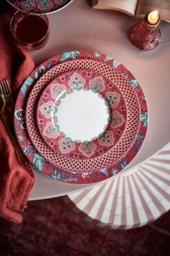 Flower Festival Breakfast Plate Dark Pink 21cm 11 Flower Festival Breakfast Plate Dark Pink 21cm -Pip studio pip fw22 082