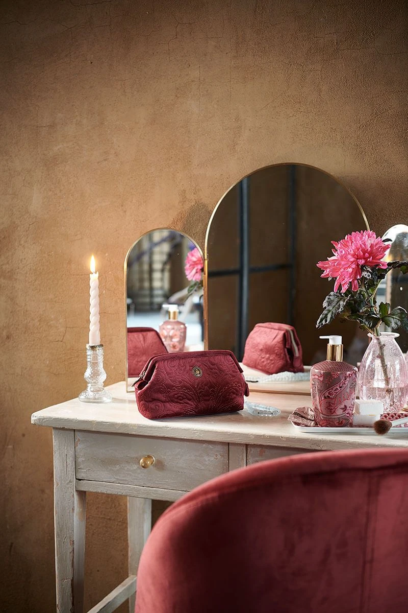 Cosmetic Purse Small Velvet Quiltey Days Red 4 Cosmetic Purse Small Velvet Quiltey Days Red - Image 2