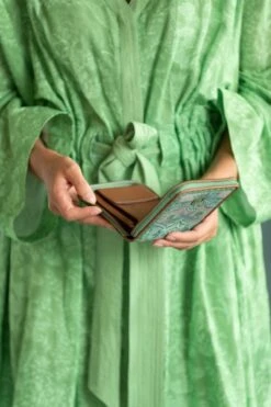 Wallet Square Kyoto Festival Green -Pip studio pip home bags 102 lowres