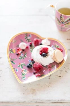 La Majorelle Set/2 Heart Shape Plates Pink -Pip studio pip la majorelle 02 800x1200