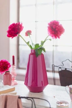 Metal Vase Pink 36 Cm -Pip studio pip la majorelle 06 800x1200 1