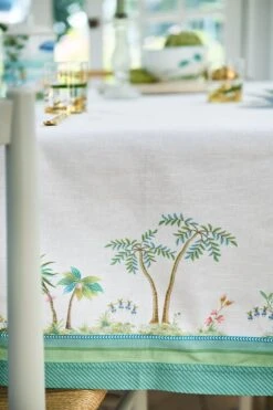 Jolie Tablecloth White -Pip studio pip s23 308 lr