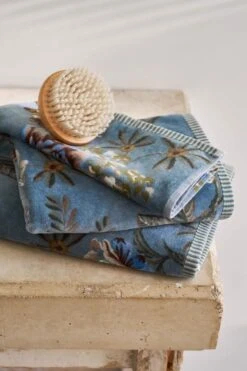 Bath Towel Secret Garden Blue 55x100cm -Pip studio pip badstof4375 lr 2