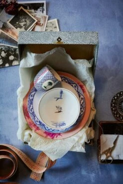 Heritage Pastry Plate Painted Pink 18 Cm -Pip studio pipstudio heritage 04 800x1200