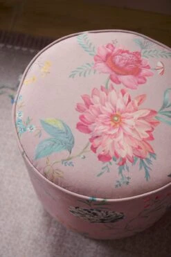 Stool High Fleur Grandeur Pink 11 Stool High Fleur Grandeur Pink -Pip studio poef fleurgrandeur pink 03 1