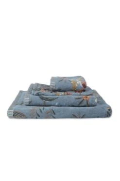 Large Bath Towel Secret Garden Blue 70x140cm -Pip studio secret garden blue 11 topshot