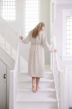 Bathrobe Tile De Pip Khaki -Pip studio ss23 tile de pip khaki 00 mood