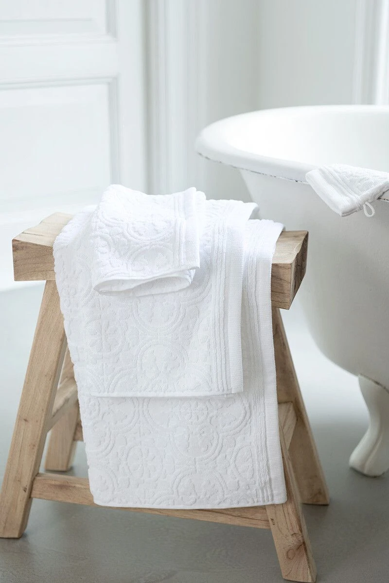 Guesttowel Set/3 Tile De Pip White 30x50 Cm 4 Guesttowel Set/3 Tile De Pip White 30x50 Cm - Image 2